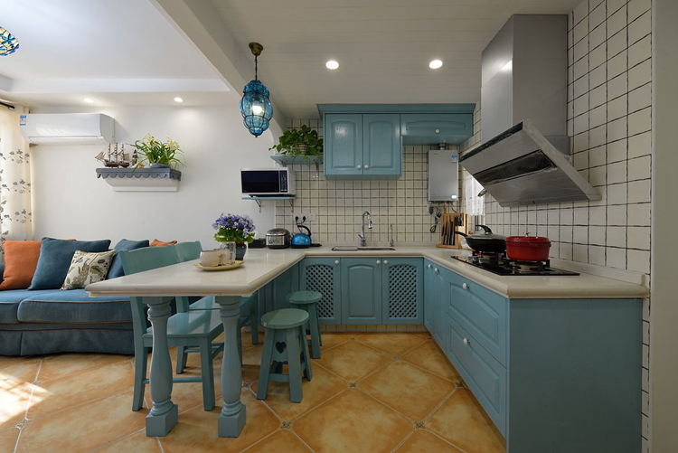 100多平房子厨房装修效果图